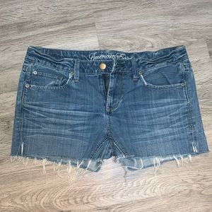 American eagle. Women's jean shorts.